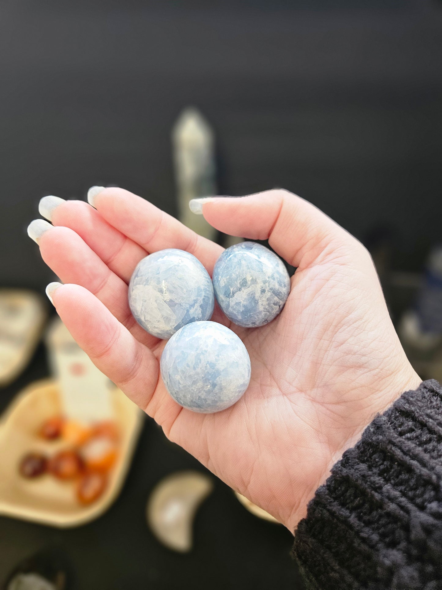 π Calm & Communicate with Blue Calcite Tumbled Stone