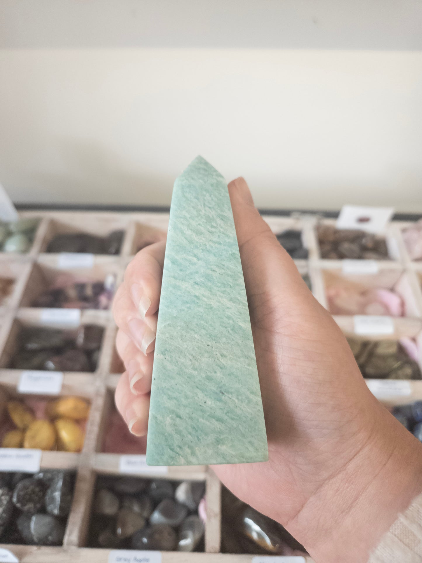 π Calm & Balance with Amazonite Point