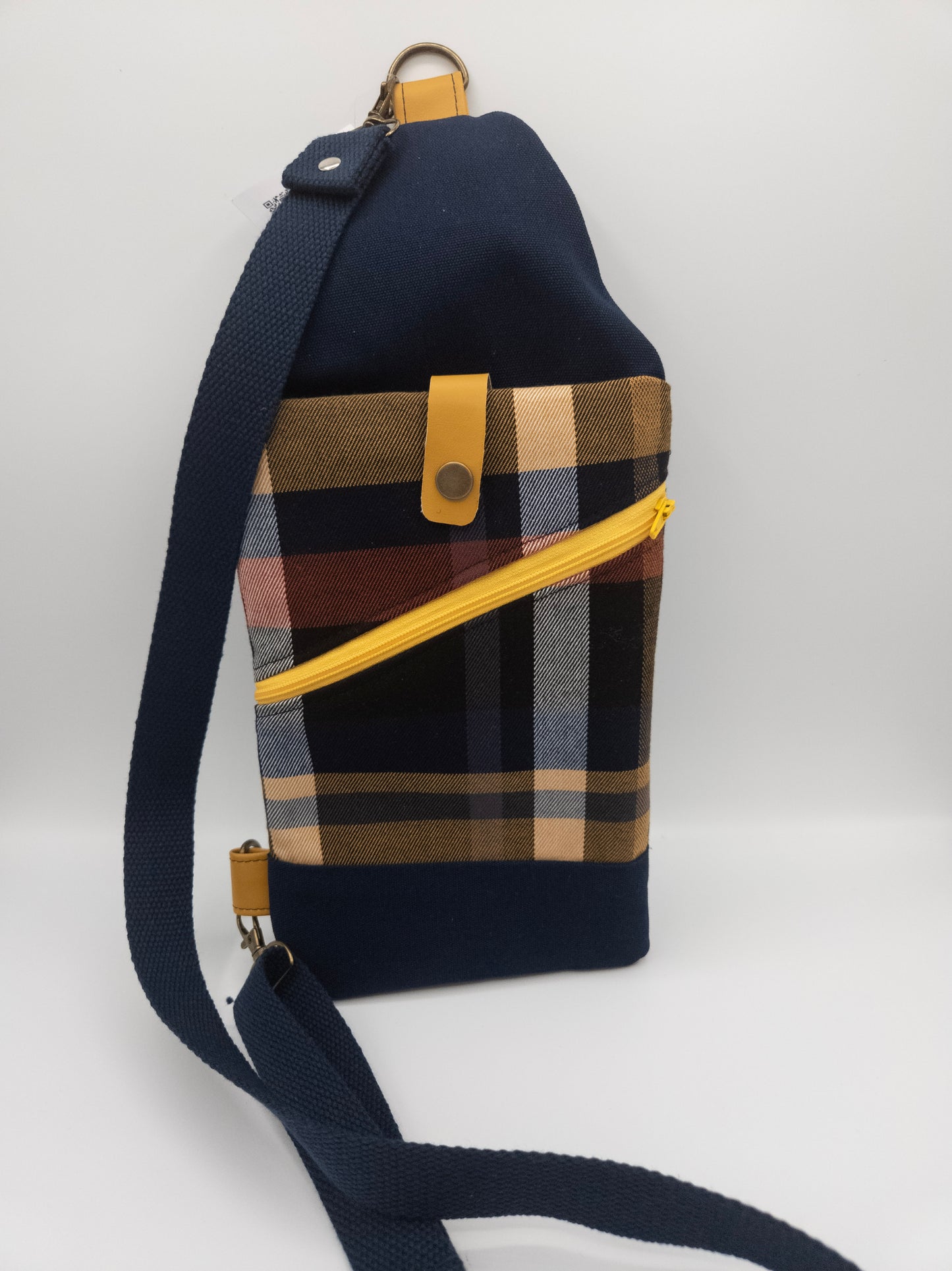 The Evelyn Traveller Sling Bag
