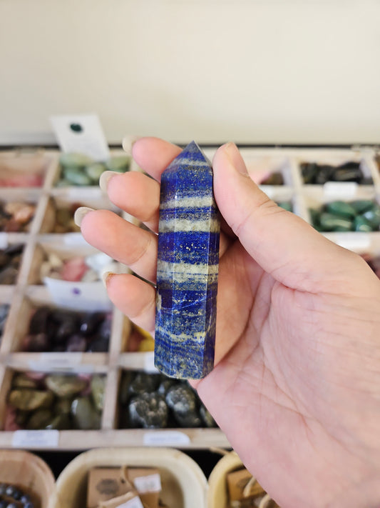 Lapis Lazuli point