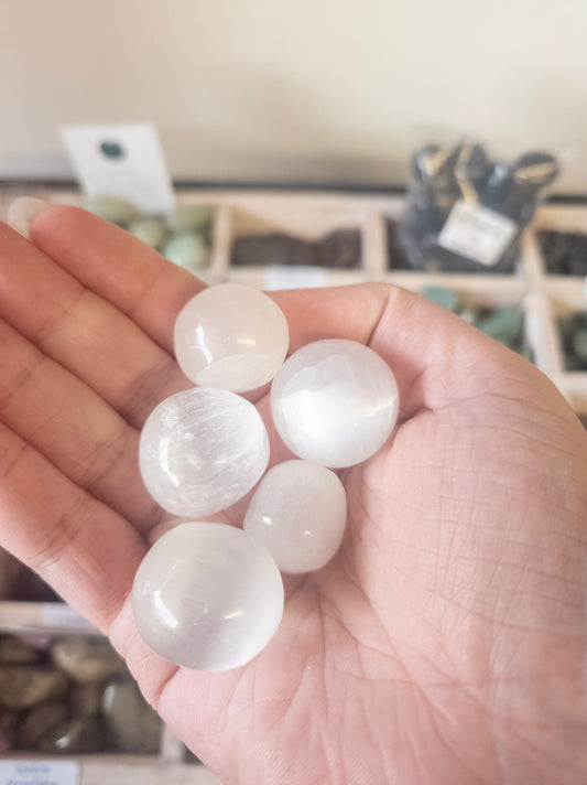 Selenite Tumbled Stones